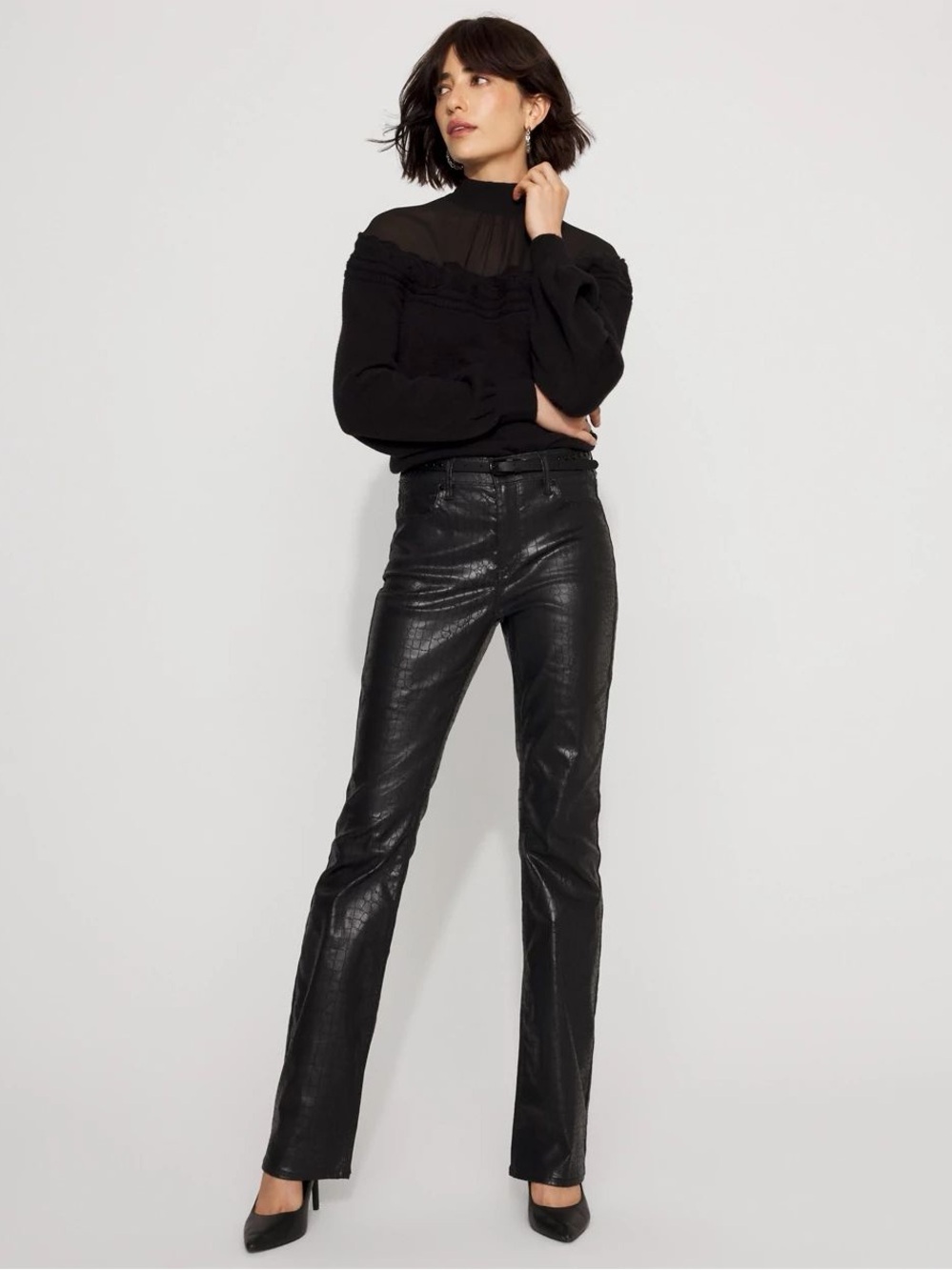 NWT WHBM Crocodile Coated Denim
High Rise Bootcut Jean in Black Size 4R